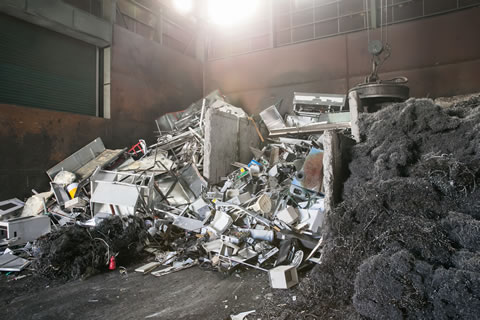 鉄屑・機械・設備など